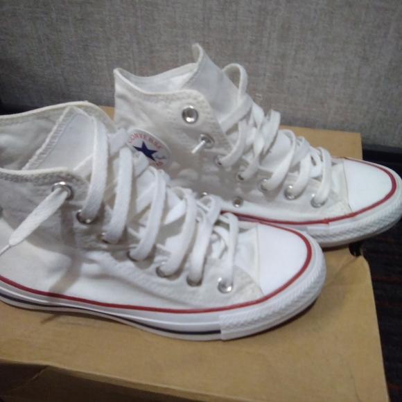 Converse chuck taylors - Picture 4 of 4